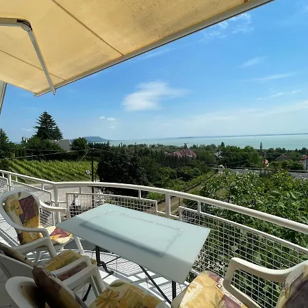 Toranezo Haz B&B Balatongyörök