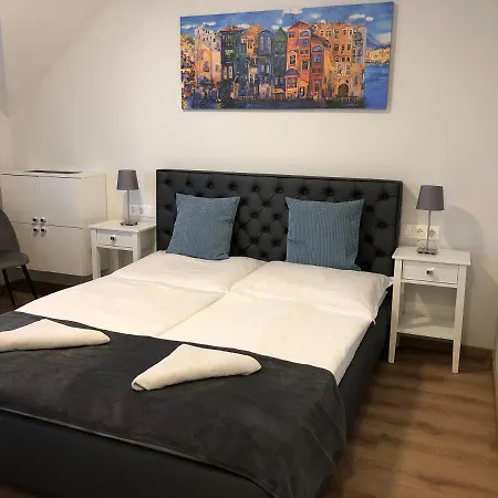 Toranezo Haz 3* Balatongyörök