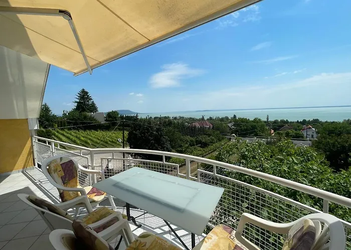 Toranezo Haz Bed & Breakfast Balatongyörök
