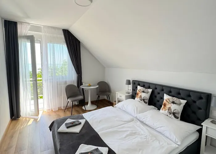 Toranezo Haz 3* Balatongyörök